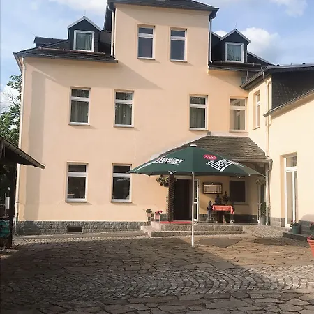 Hotel Haus Schlematal Und Restaurant 3*