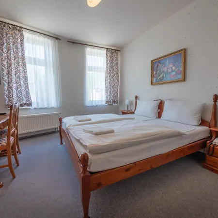 Haus Schlematal Und Restaurant Hotel Aue-Bad Schlema